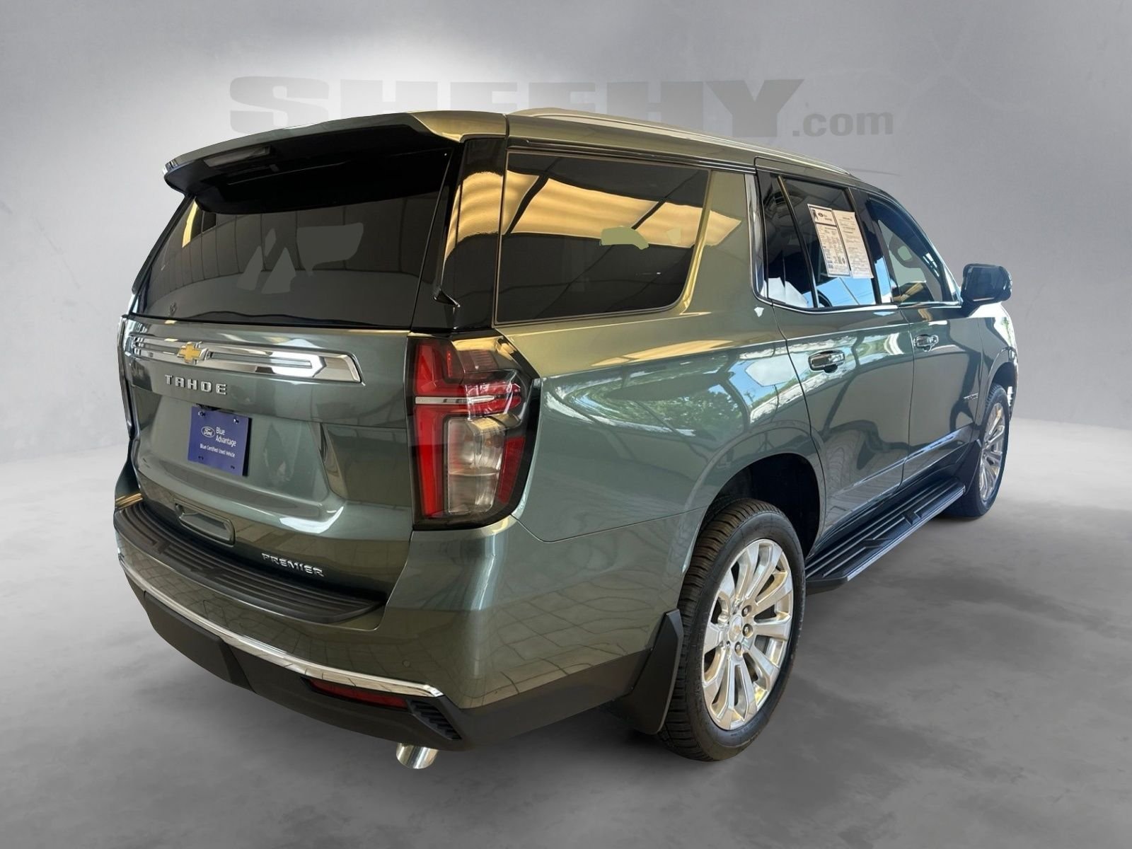 Used 2024  Chevrolet Premier image 12