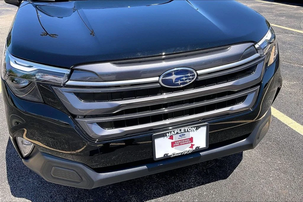 Used 2026 Black Subaru Premium image 35