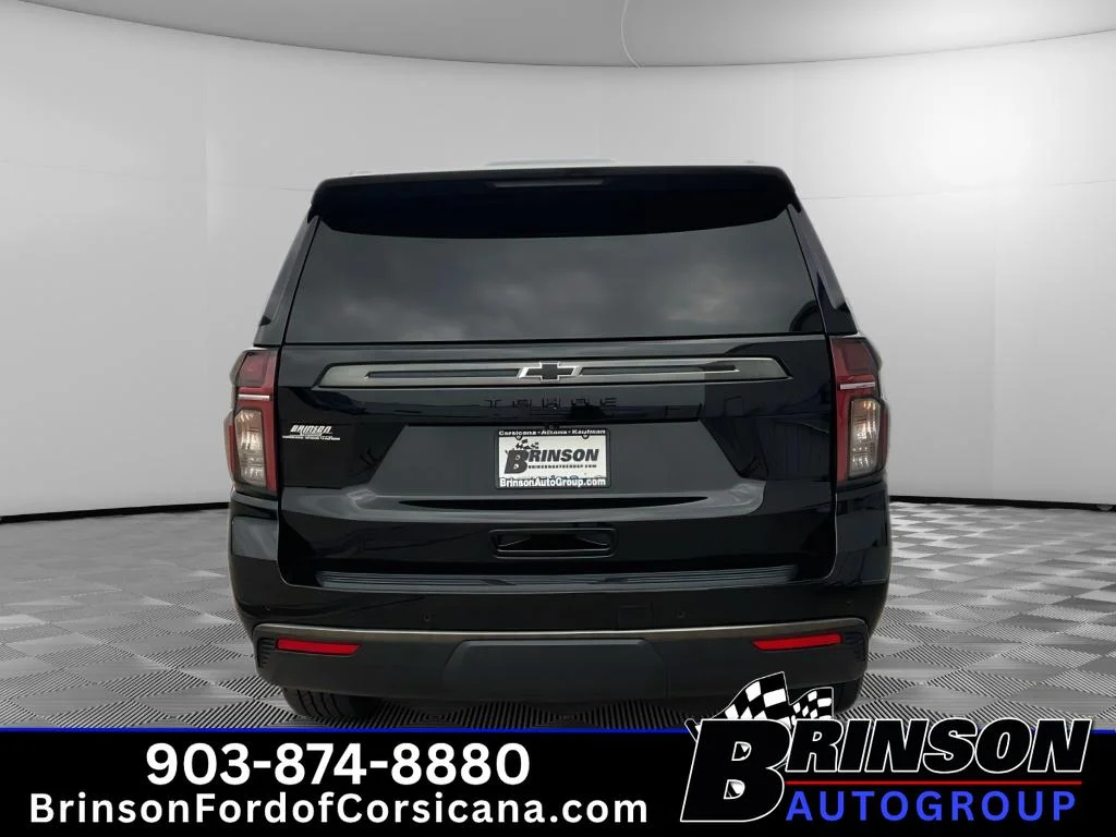 Used 2022 Black Chevrolet Z71 image 6