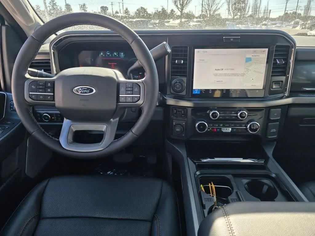 New 2026 Oxford White Ford LARIAT image 11