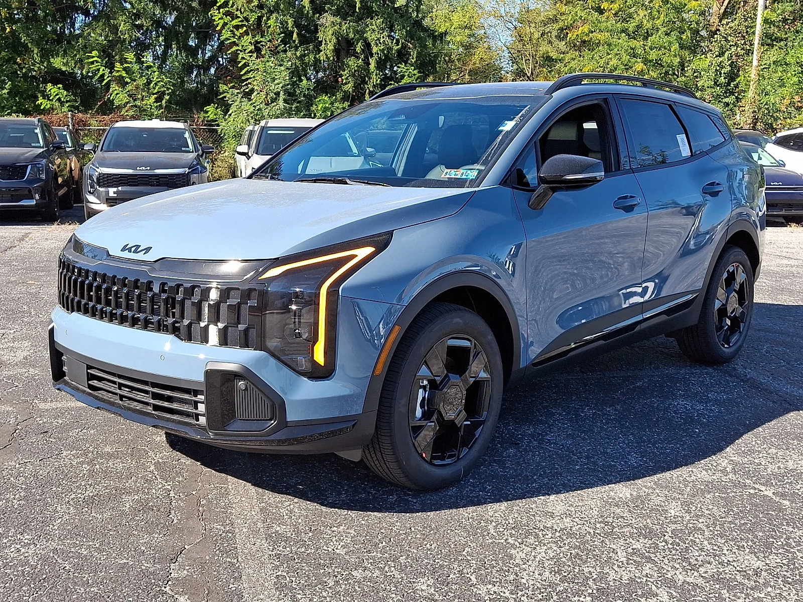 New 2027 Blue Kia X-Line image 4