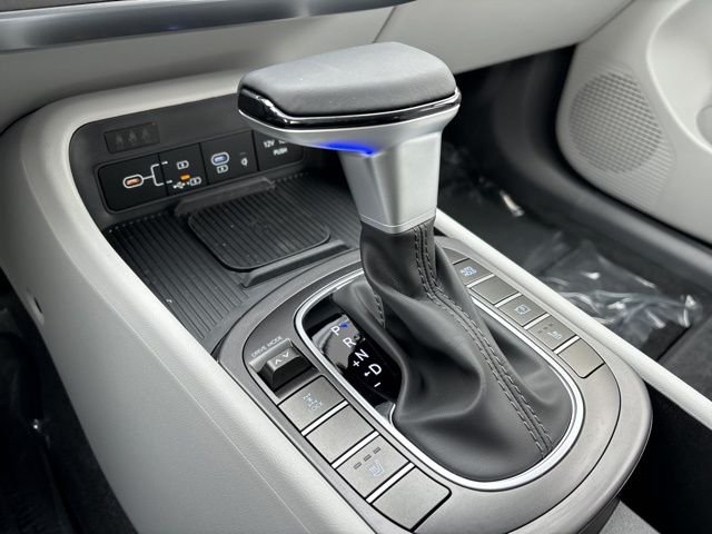 New 2026 Atlas White Hyundai SEL Sport image 28