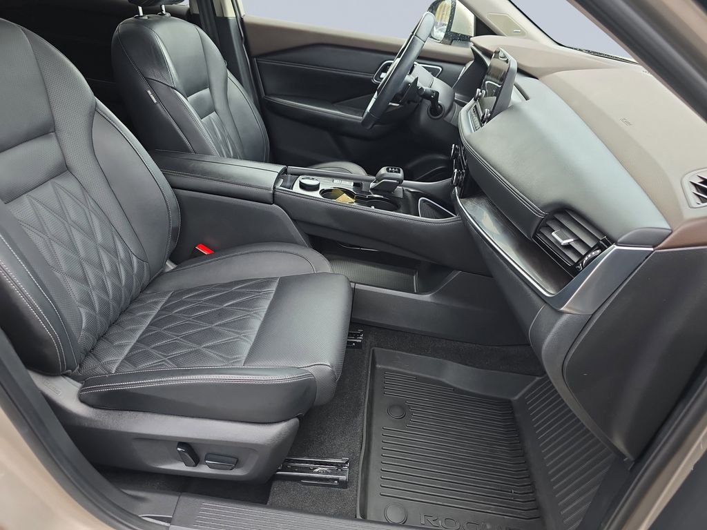 2021 Nissan Rogue Platinum - Photo 35