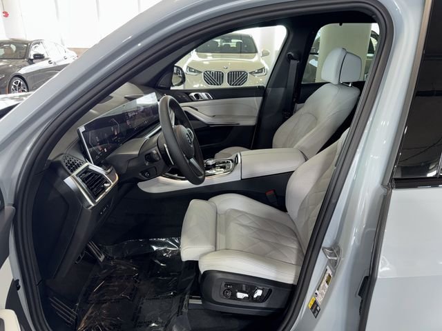 New 2026 Brooklyn Grey Metallic BMW xDrive50e image 14