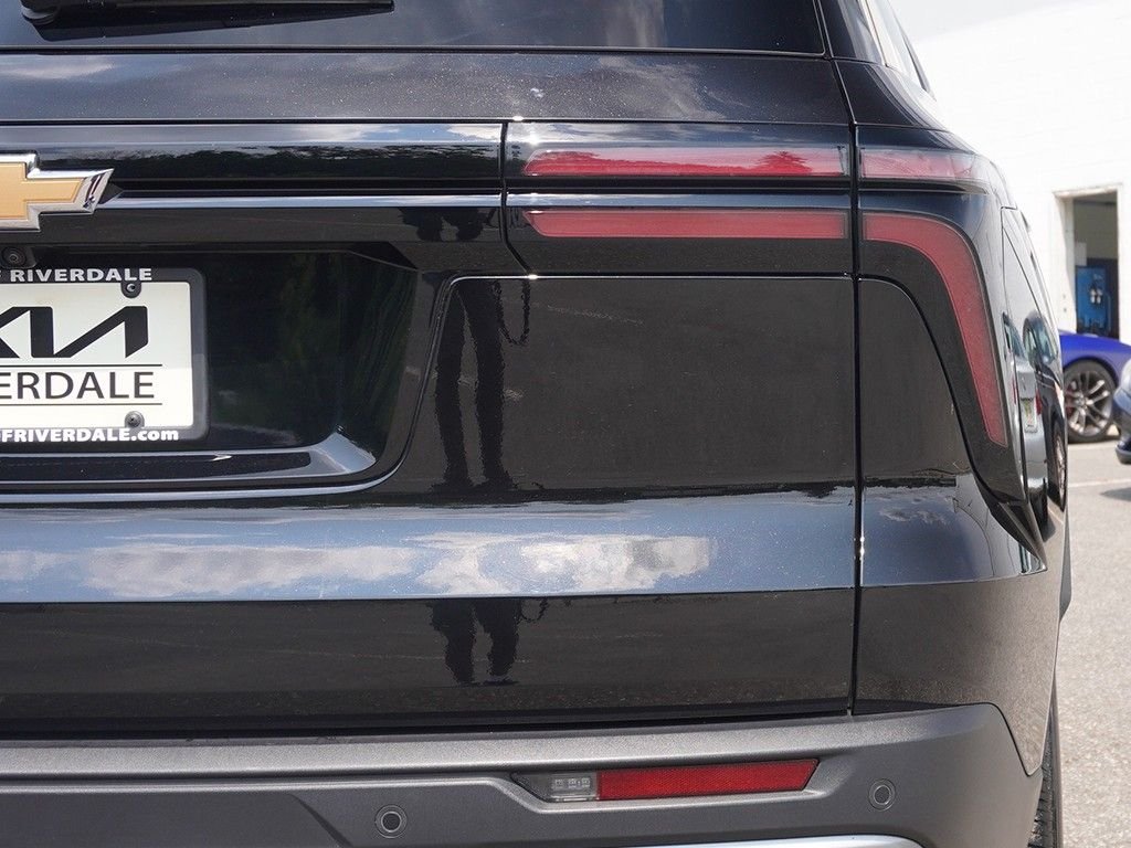 Used 2025 Black Chevrolet LT image 20