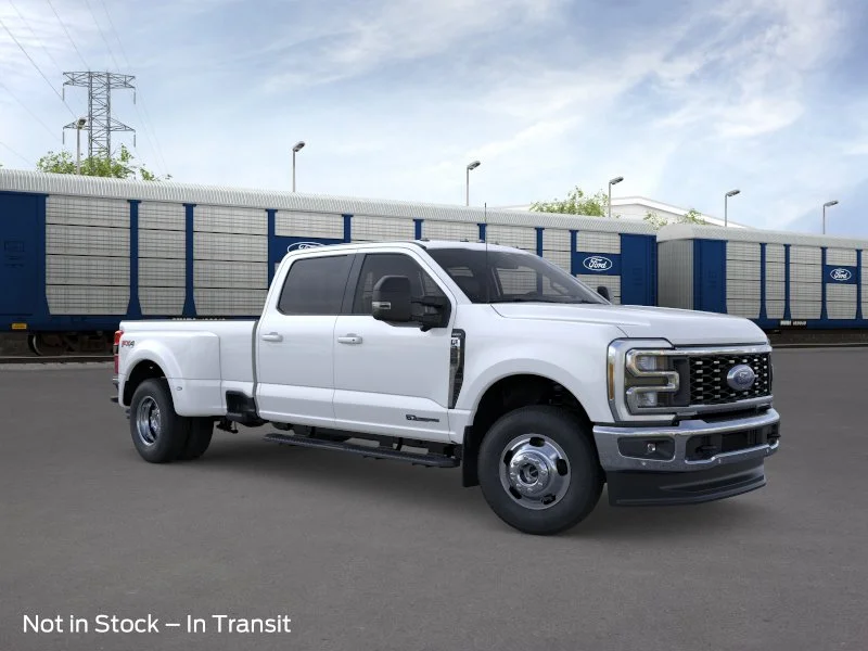 2026 Ford F-350 Lariat 4x4 Crew Cab 8' Box DRW's photo