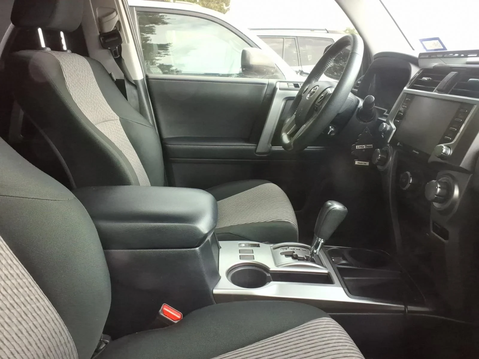 Certified Used 2022 Black Toyota SR5 image 9