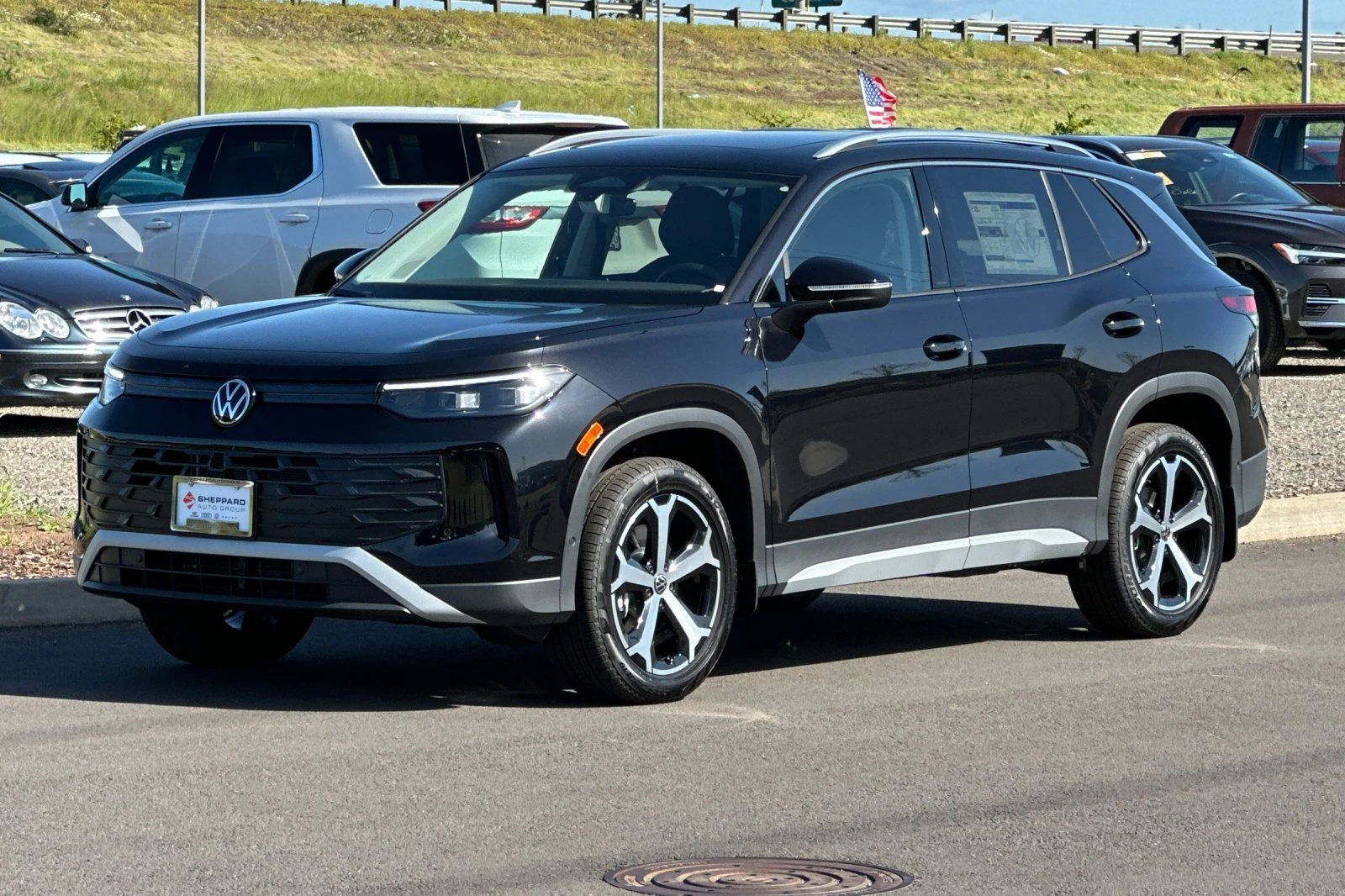 New 2026 Black Volkswagen 2.0T SE image 7