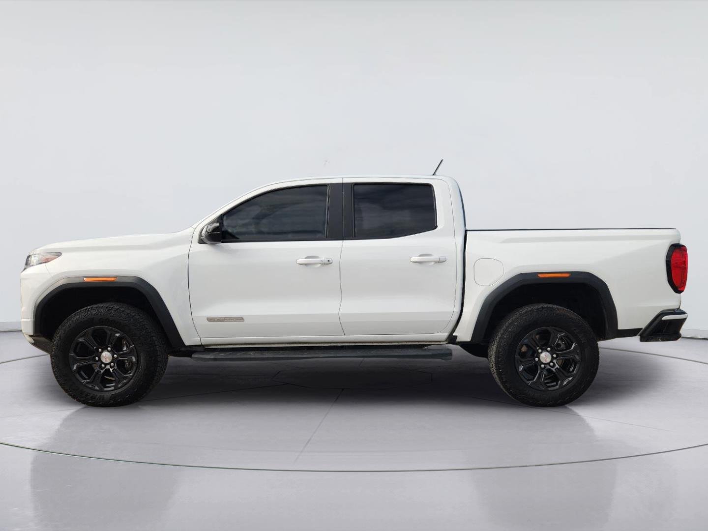 2023 GMC Canyon photo 4 of 34