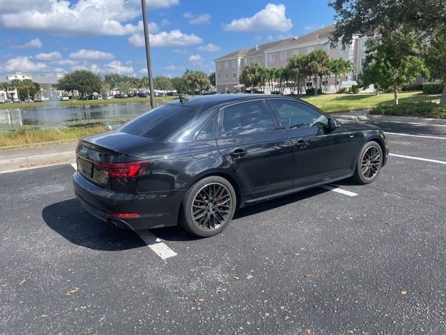 2018 Audi A4 2.0T Premium Plus photo 3