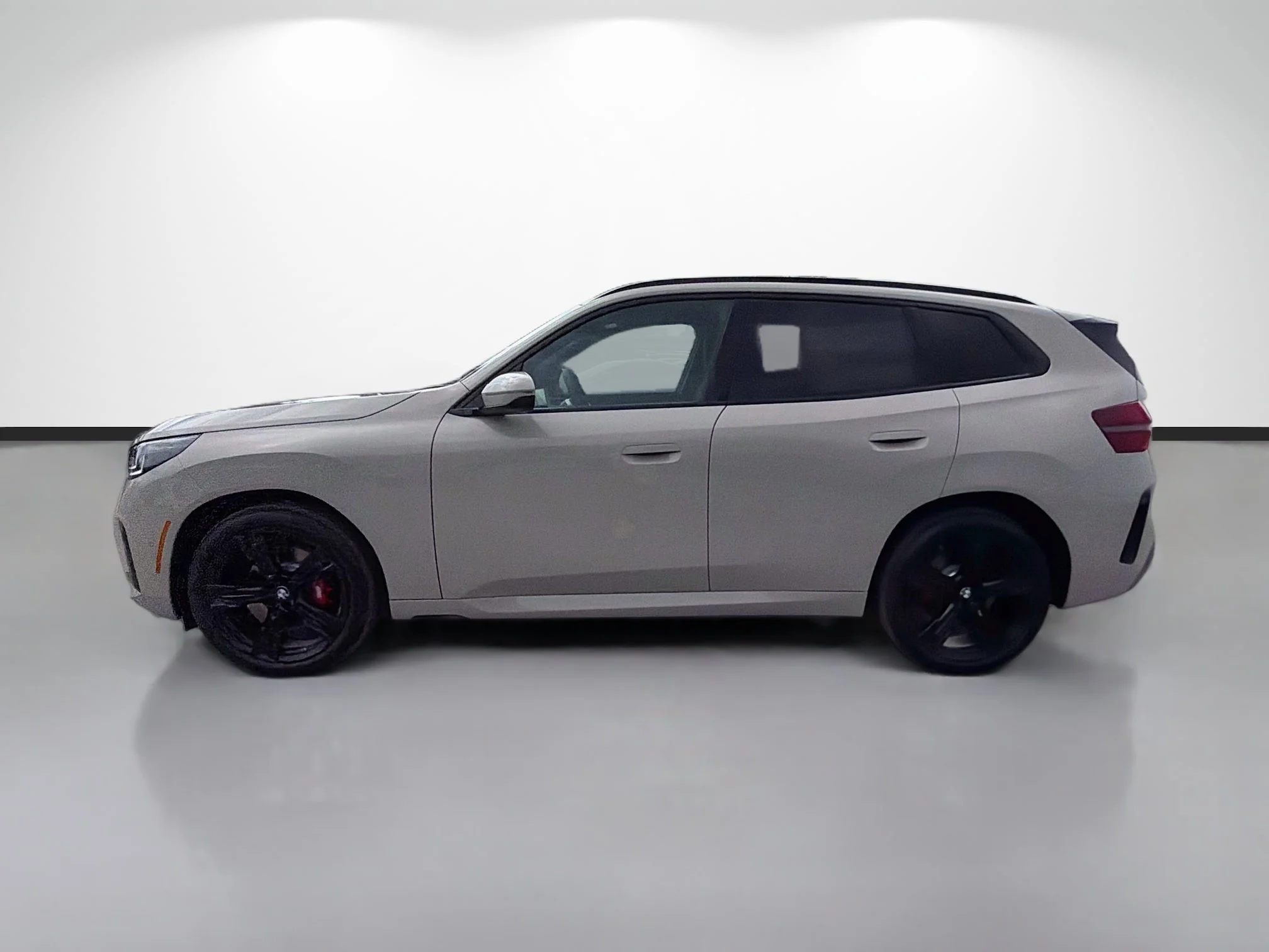 New 2026 Dune Grey Metallic BMW 30 xDrive image 6