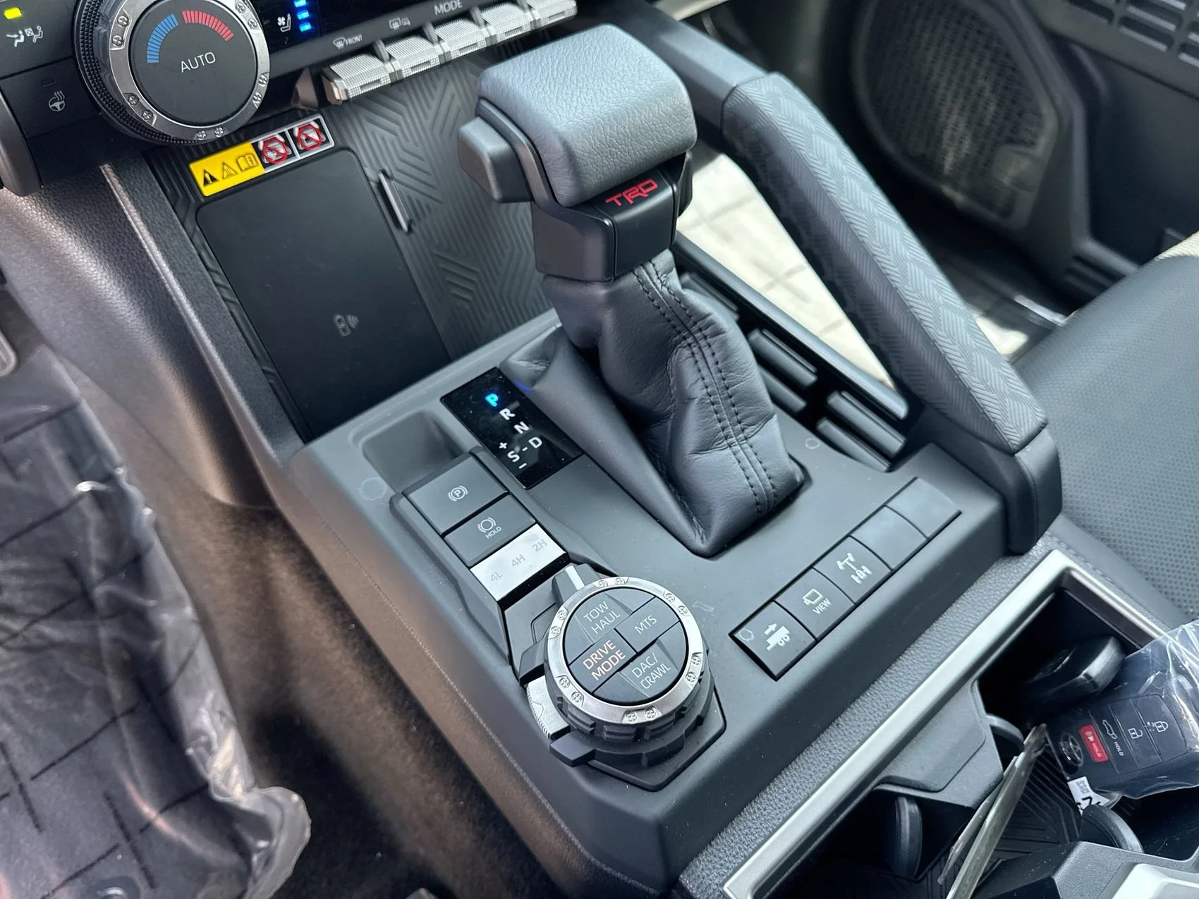 2026 Toyota 4Runner TRD Off-Road Premium - Photo 19