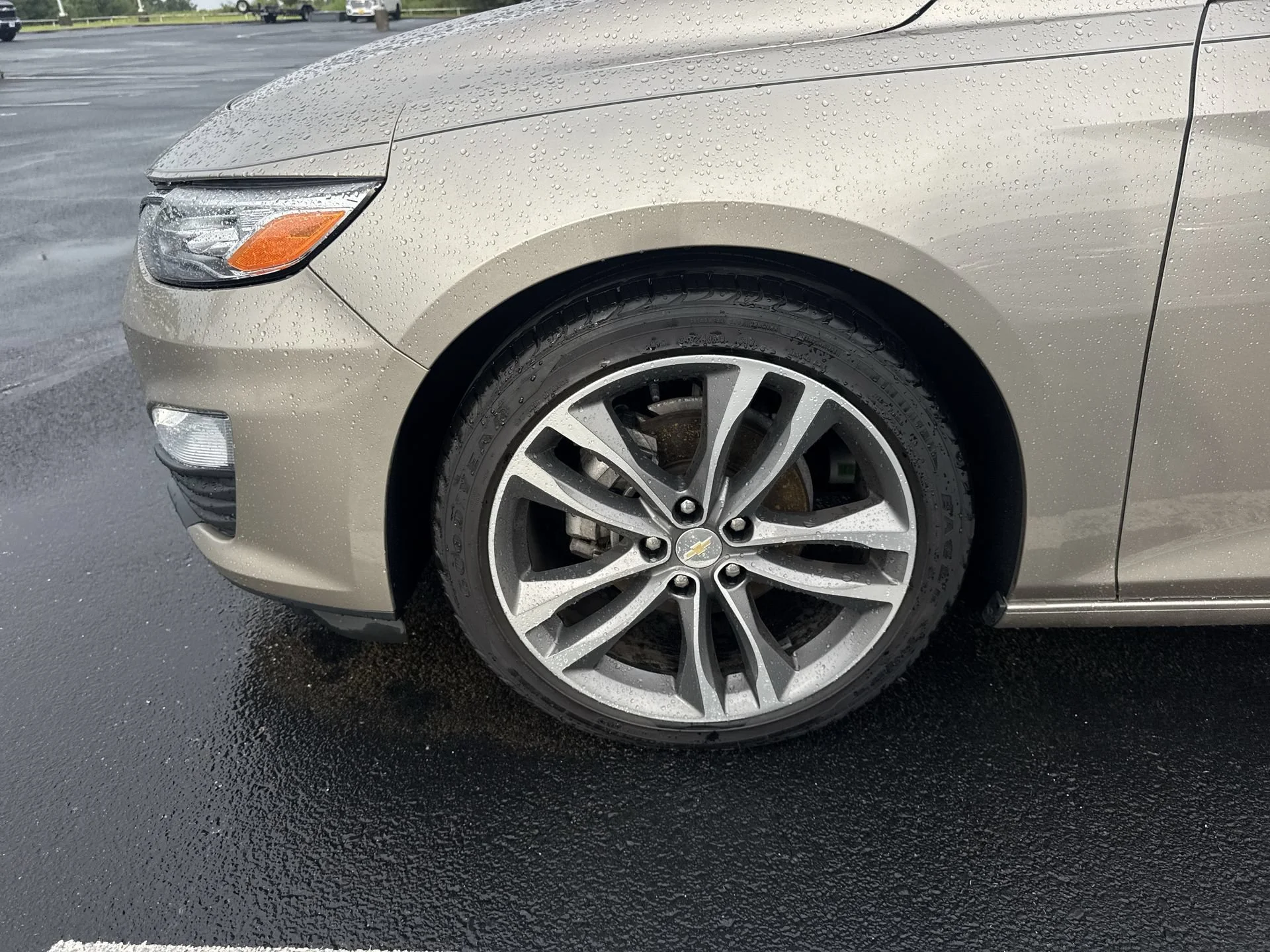 2022 Chevrolet Malibu Premier - Photo 2