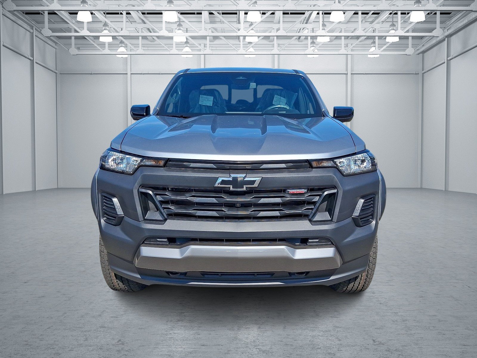 2026 Chevrolet Colorado Trail Boss - Photo 2
