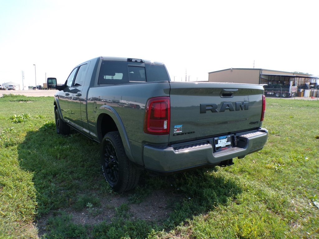 New 2026 Ceramic Gray Clear-Coat Exterior Paint RAM Limited image 7
