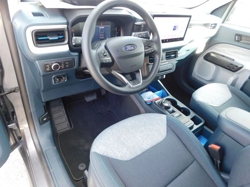 New 2026 Carbonized Gray Metallic Ford XLT image 16