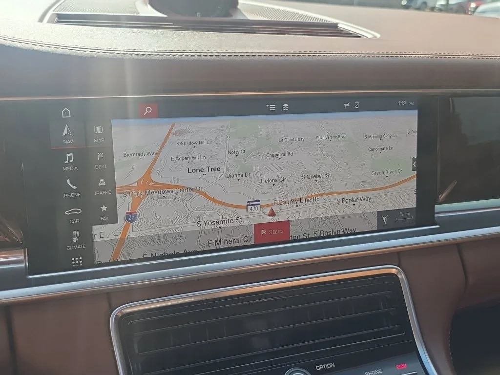 Used 2018  Porsche  image 29