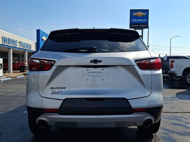 Used 2022 Silver Chevrolet LT image 5