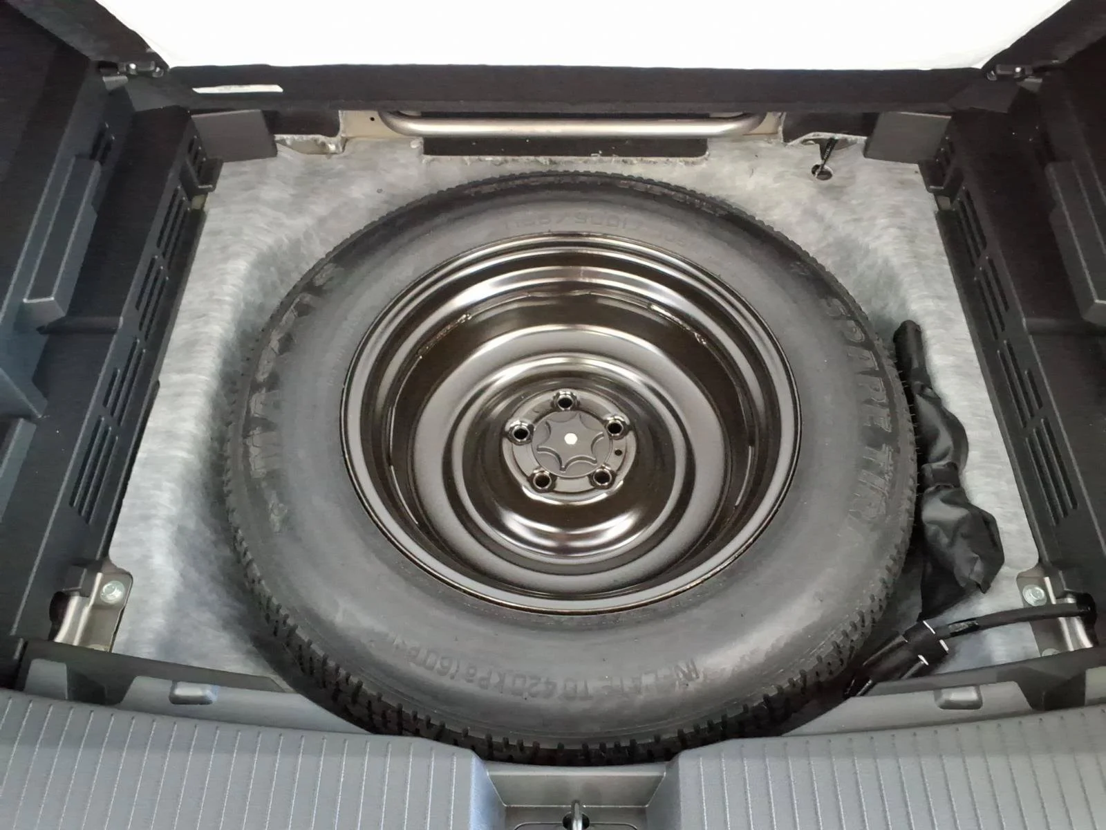 Used 2025 Baja Storm Metallic Nissan Rock Creek image 16