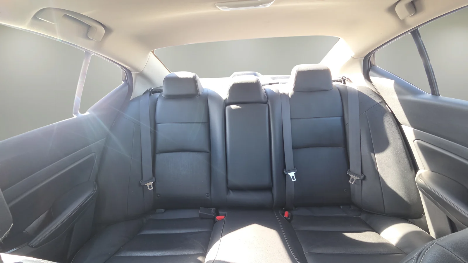 Used 2021 Black Nissan 2.5 SL image 13