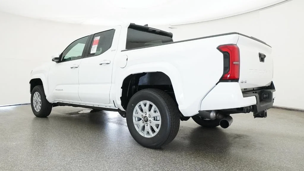 New 2026 Ice Cap Toyota SR5 image 3