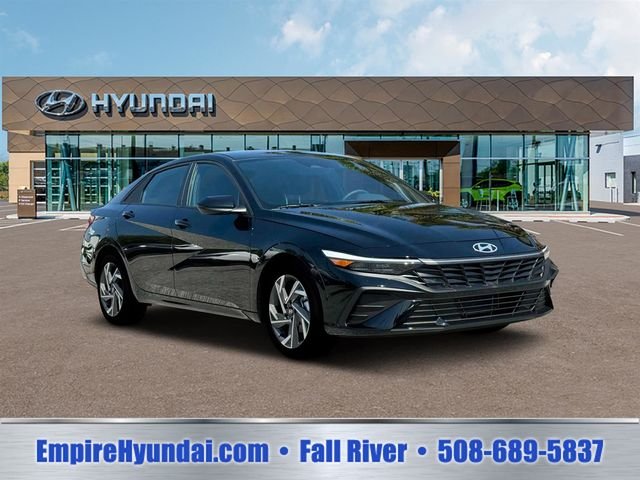 2025 Hyundai Elantra SEL - Photo 11
