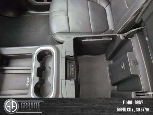 Used 2021 Black Chevrolet High Country image 27