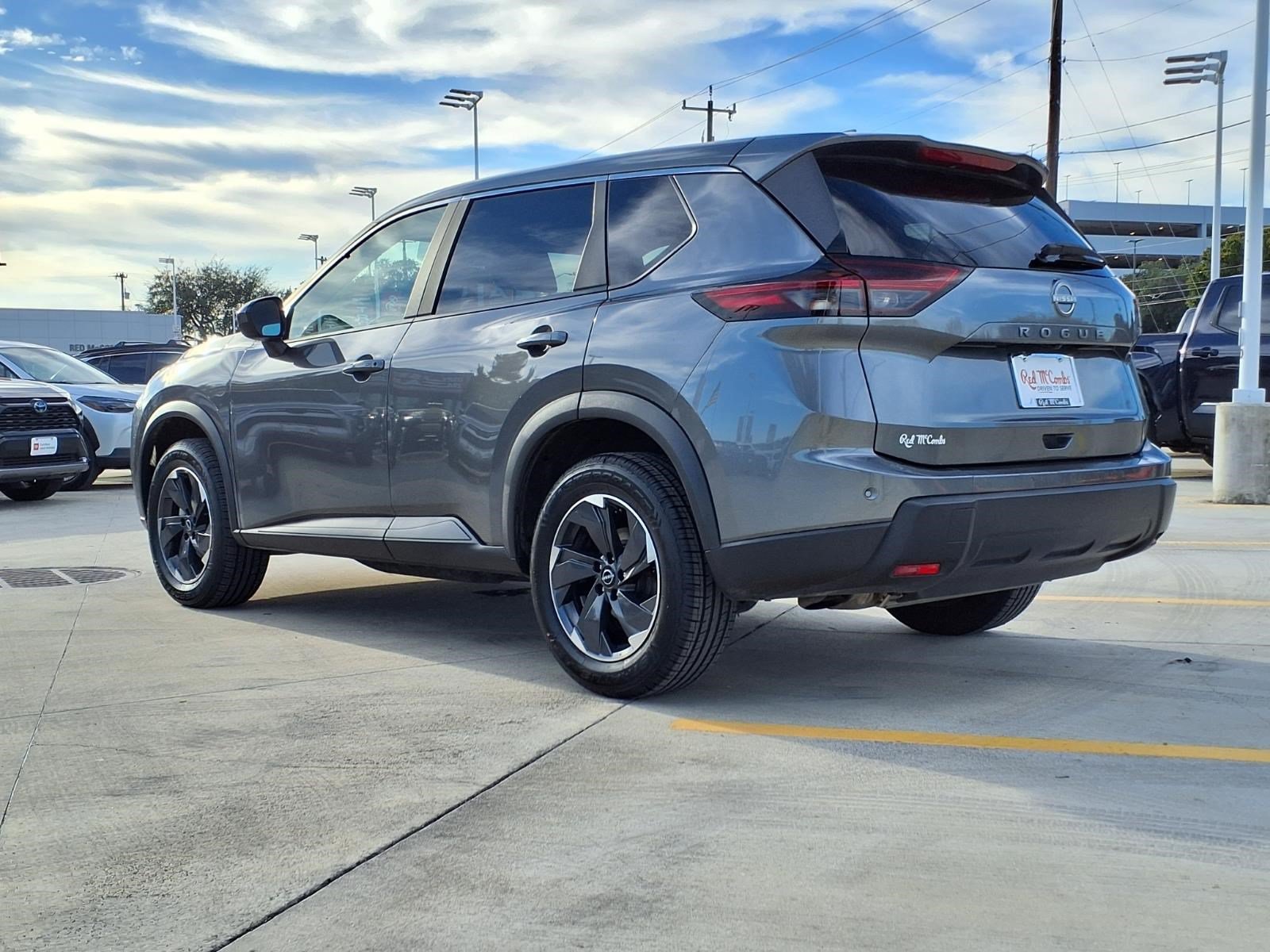 Used 2025 Gun Metallic Nissan SV image 6