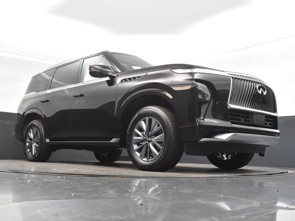 Used 2025 Black INFINITI PURE image 48
