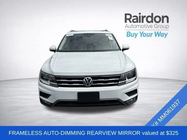 Used 2021 Pure White Volkswagen SE image 2