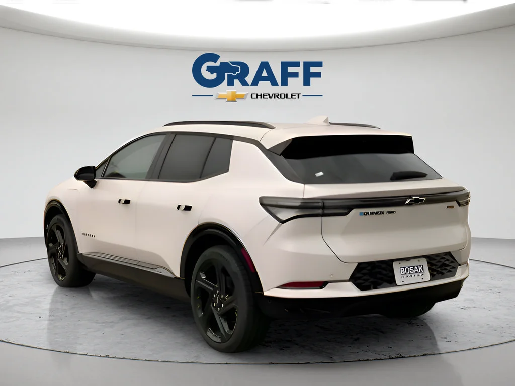 2025 Chevrolet Equinox EV RS - Photo 6