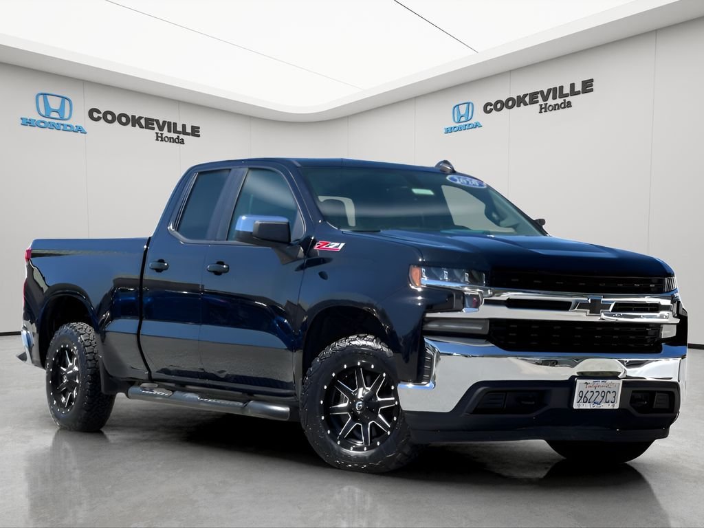 Used 2020 Black Chevrolet LT image 2