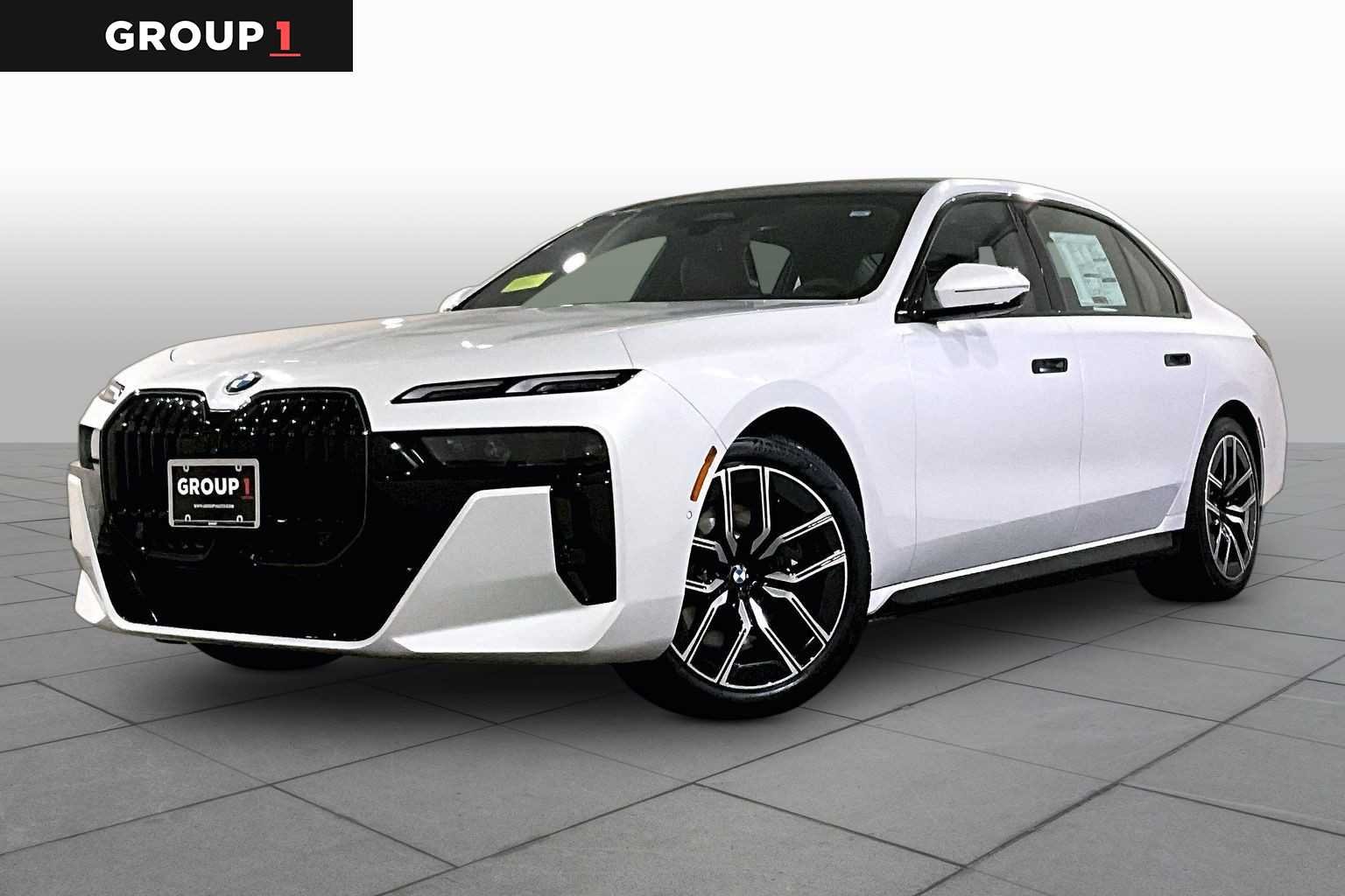 2026 BMW 740i