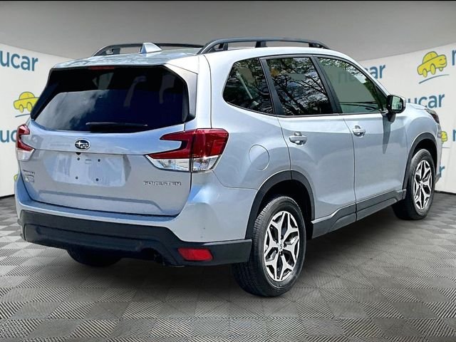 Used 2023 Silver Subaru Premium image 13