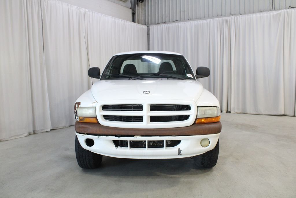 Used 2000 White Dodge Sport image 31