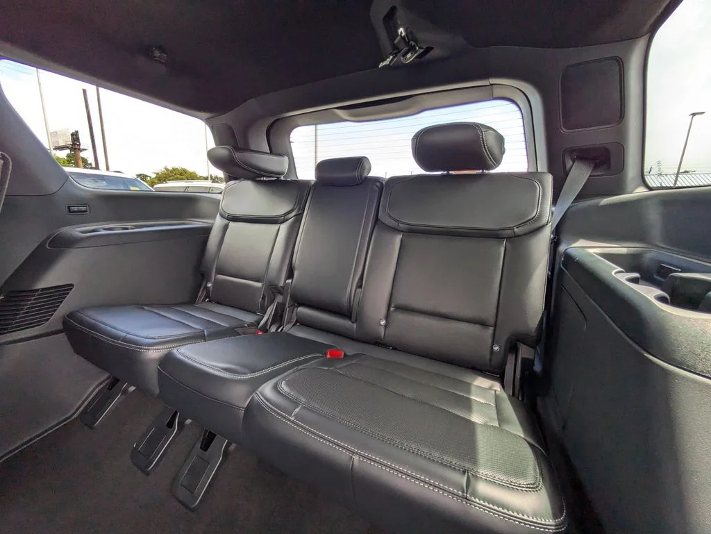 New 2027 Glacier Gray Metallic Tri-Coat Ford Platinum image 14