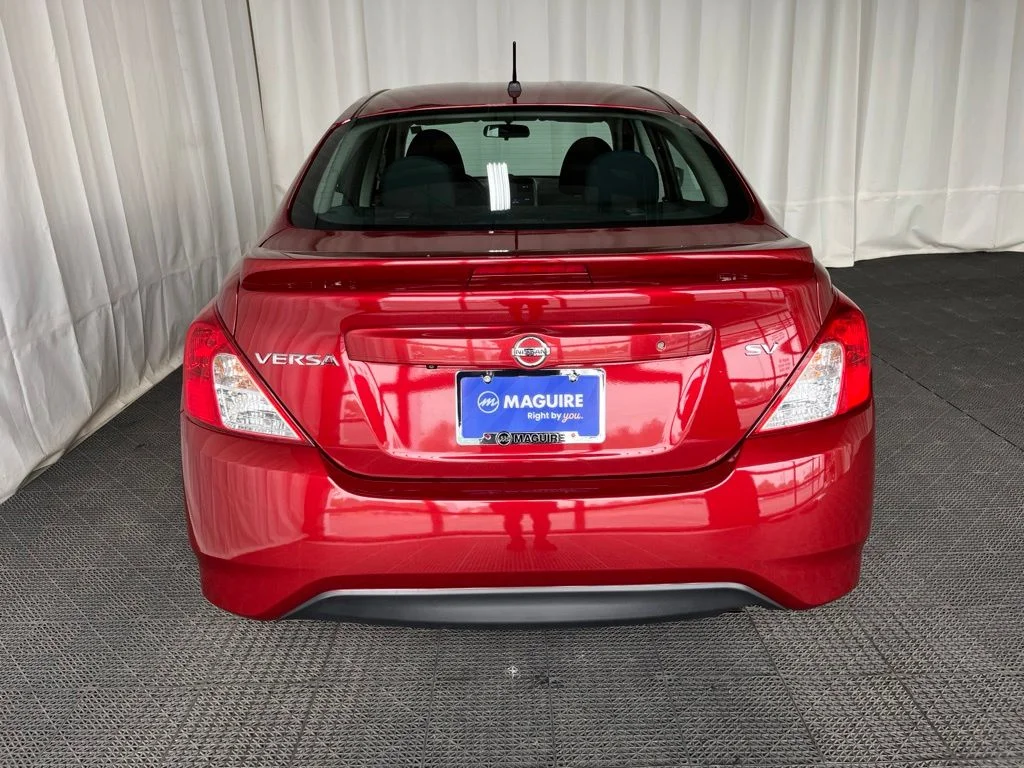 Used 2019 Red Nissan 1.6 SV image 26