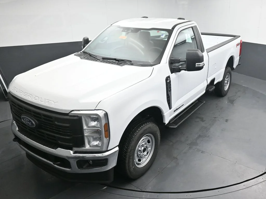 New 2026 Oxford White Ford F-250® XL image 11