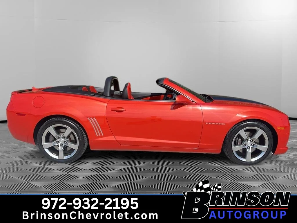 Used 2011 Red Chevrolet 2SS image 5