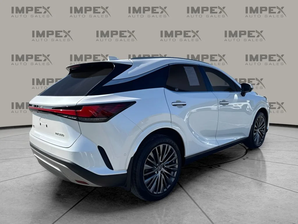Used 2024 White Lexus 350 Luxury image 5