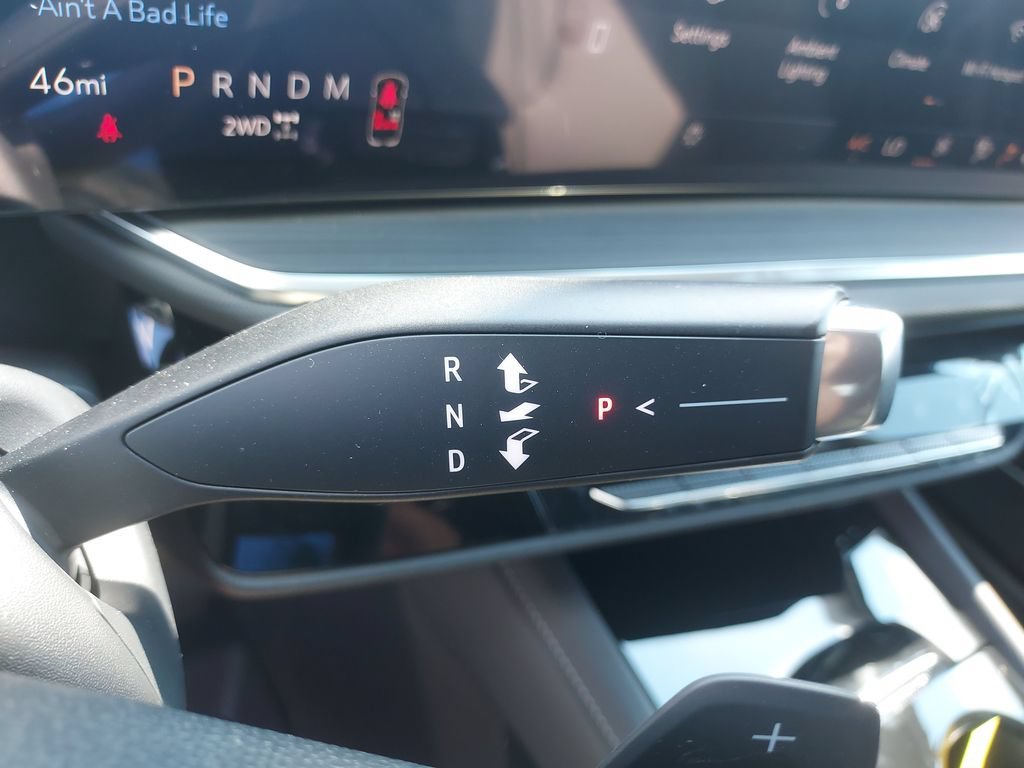 New 2026 Summit White Buick Preferred image 25