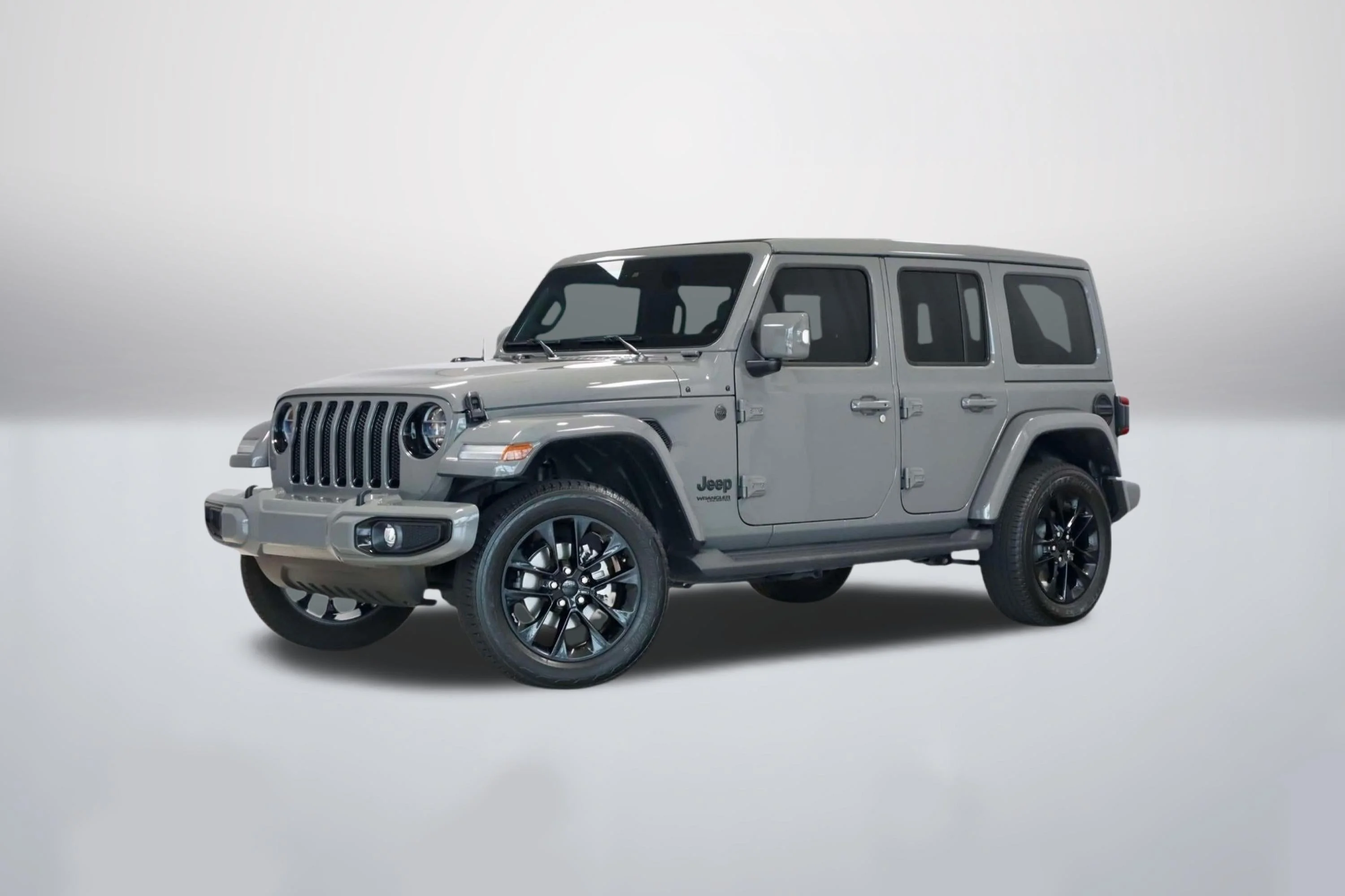 Used 2022 Sting-Gray Clearcoat Jeep Unlimited High Altitude image 1