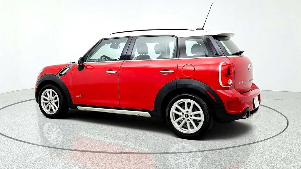 Used 2016 Chili Red MINI ALL4 w/ Steptronic Auto, White Roof & Bonnet Stripes image 7