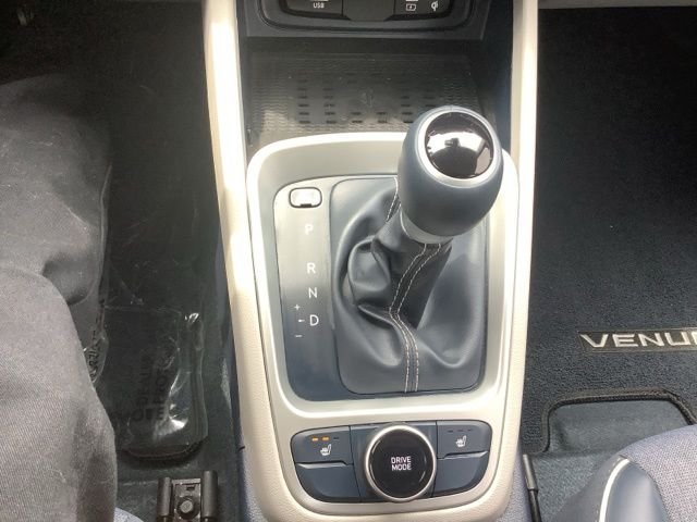 Certified Used 2025 White Hyundai Limited image 25