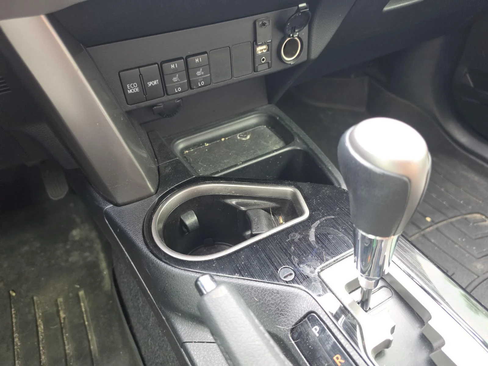 Certified Used 2018 Galactic Aqua Mica Toyota Limited image 30