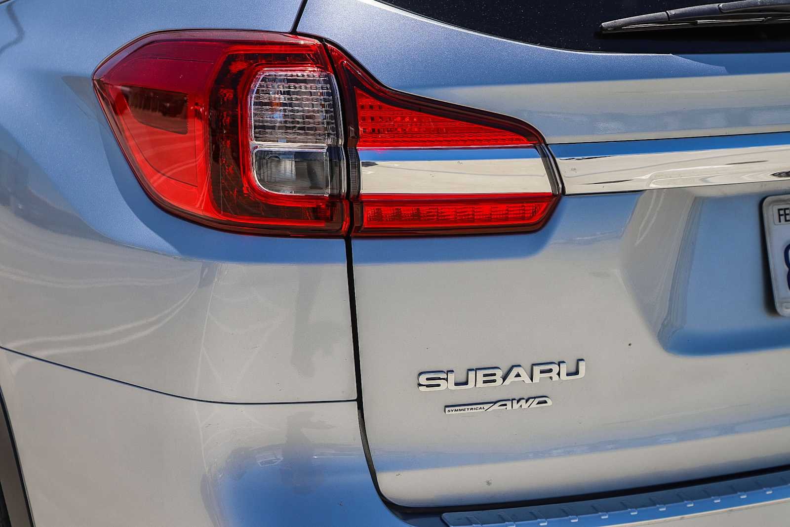 Used 2022 Ice Silver Metallic Subaru Touring image 9