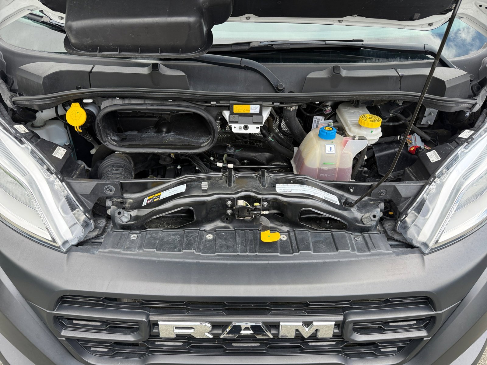 Used 2023 Bright White Clearcoat Ram High Roof image 19