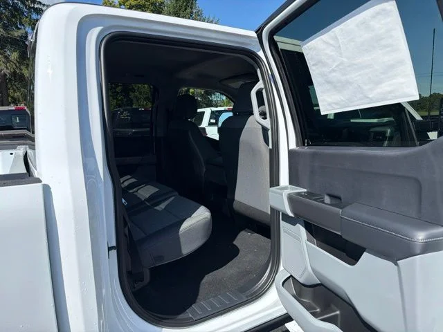 New 2027 Oxford White Ford F-350® XL image 41