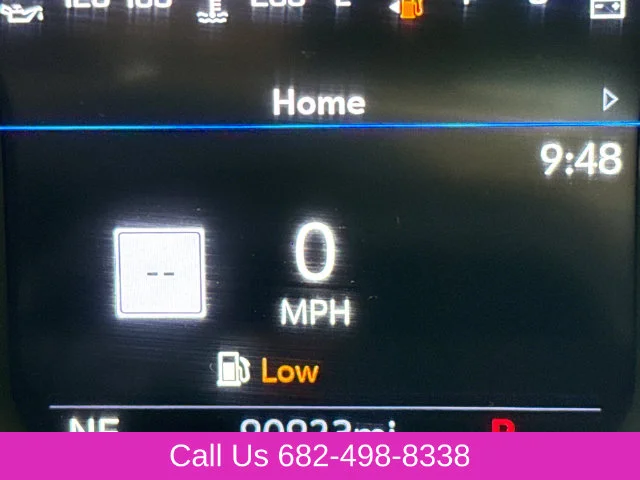 Used 2023 White GMC Denali image 30