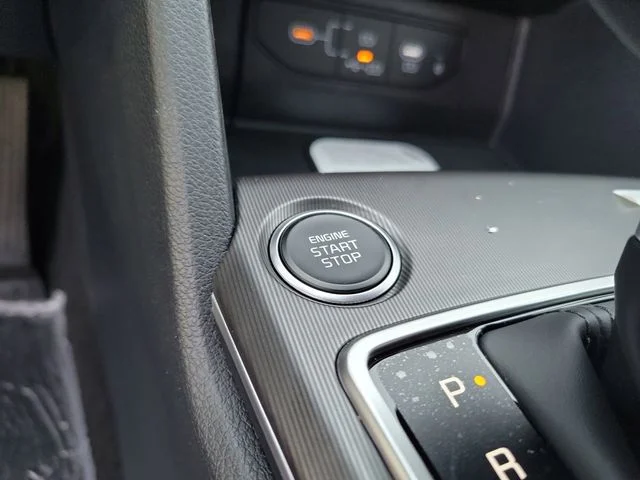 New 2026 Glacial White Pearl Kia SX Prestige image 22